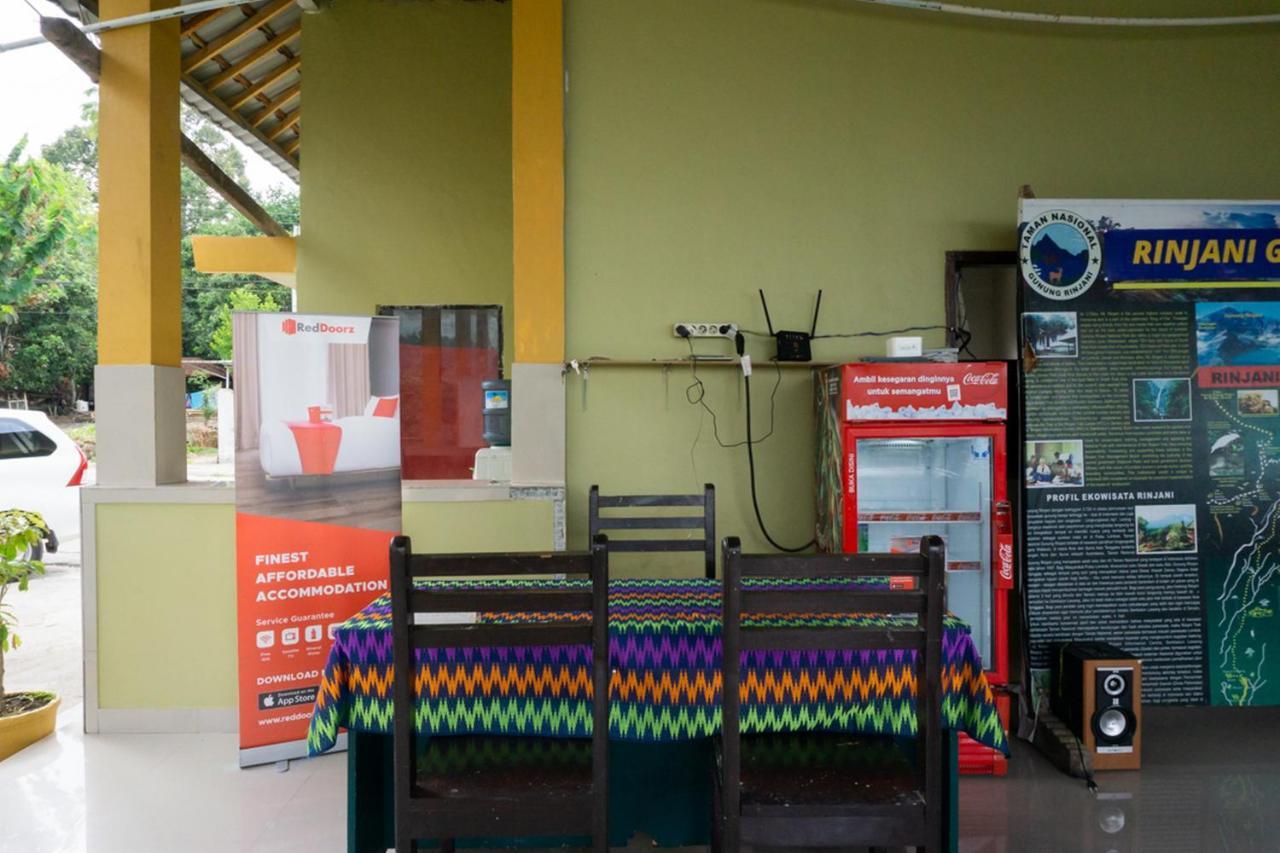 מלון Reddoorz Near Senaru Rinjani מראה חיצוני תמונה